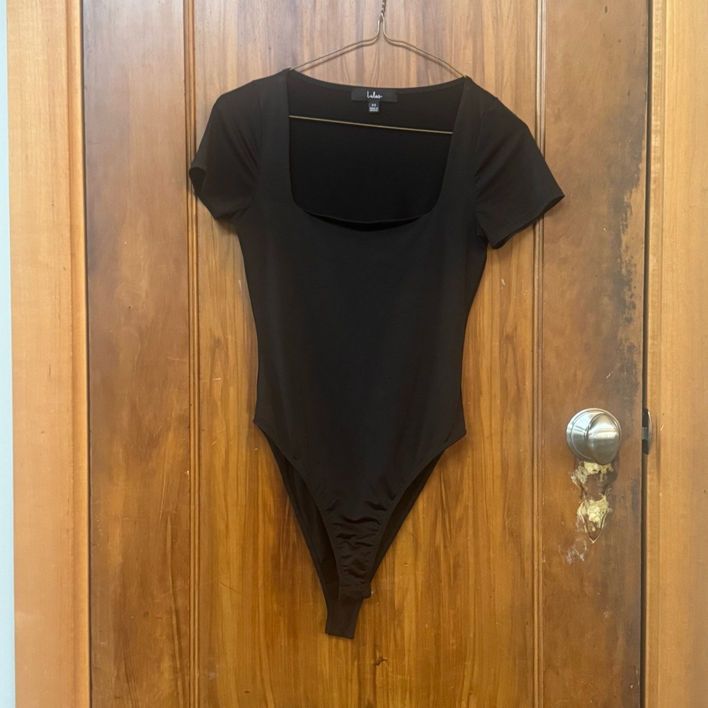 Lulus Black Short Sleeve Bodysuit (xs)